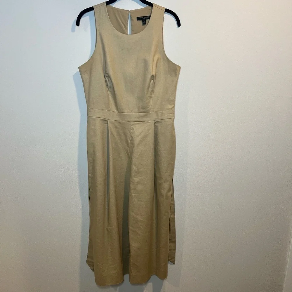 Banana Republic Linen Blend Cropped Wide Leg Sleeveless Jumpsuit Tan Belt Size 6